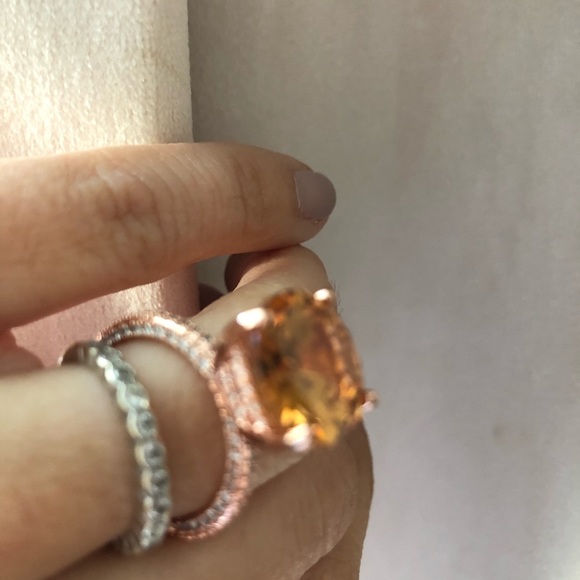 November Birthstone Ring | Topaz + Rose Gold - Picture 2 of 8